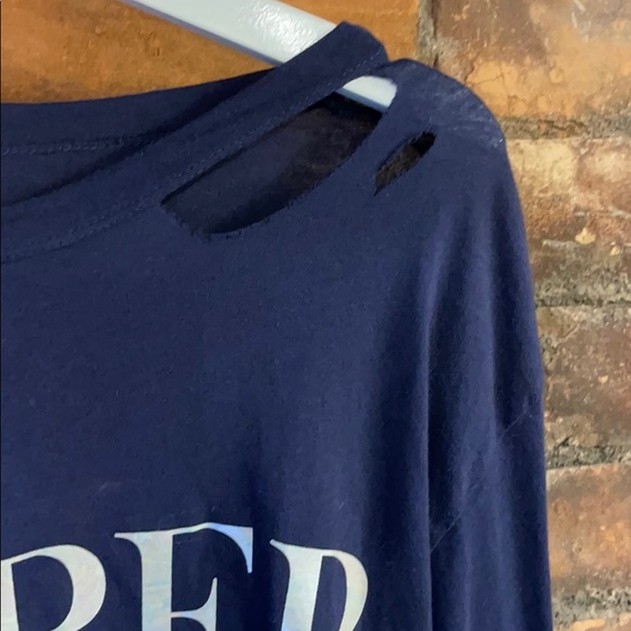 WILDFOX long sleeve tee. 100% cotton - Picture 2 of 4
